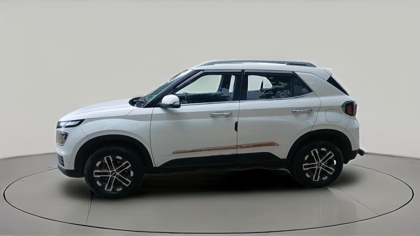 2023 Hyundai VENUE SX 1.5 CRDI, Diesel, Manual, 52,876 km, exterior