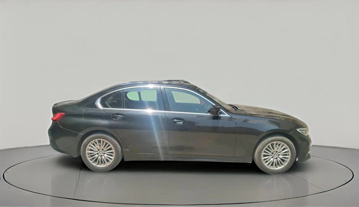 2020 BMW 3 Series 320d Luxury Line, Diesel, Automatic, 22,644 km, exterior
