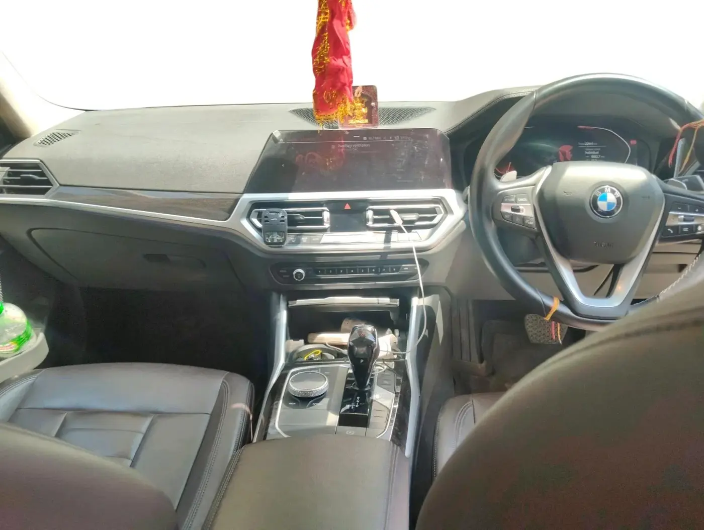 2020 BMW 3 Series 320d Luxury Line, Diesel, Automatic, 22,644 km, interior