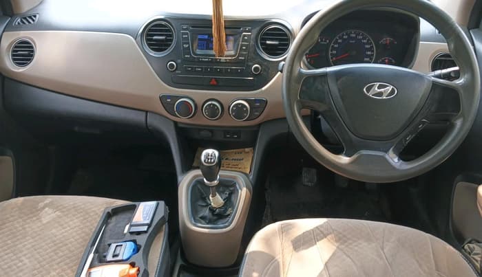 2014 Hyundai Grand i10 SPORTZ 1.2 KAPPA VTVT, Petrol, Manual, 97,525 km, interior