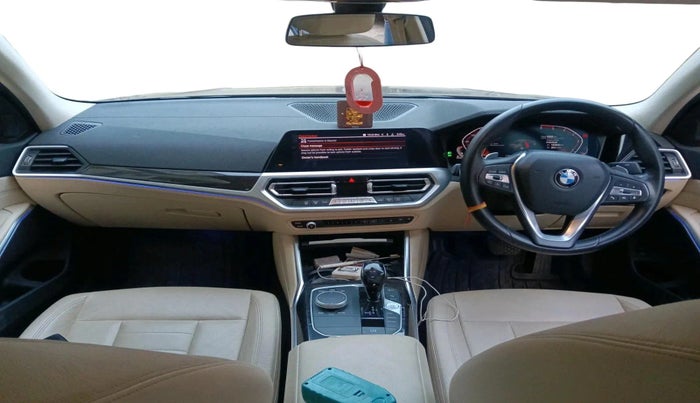2019 BMW 3 Series 320d Luxury Line, Diesel, Automatic, 18,333 km, interior