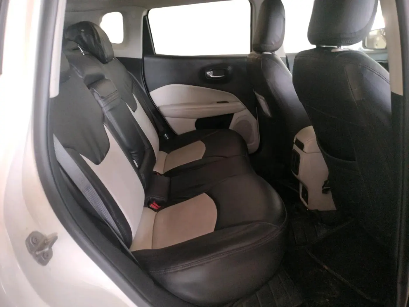 2020 Jeep Compass LIMITED PLUS PETROL AT, Petrol, Automatic, 91,252 km, interior