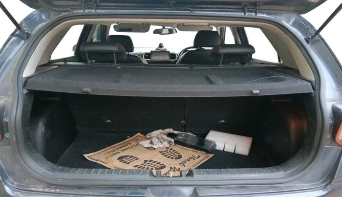 2019 Hyundai VENUE SX(O) 1.4 CRDI, Diesel, Manual, 1,25,829 km, exterior