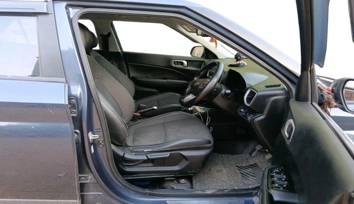 2019 Hyundai VENUE SX(O) 1.4 CRDI, Diesel, Manual, 1,25,829 km, interior