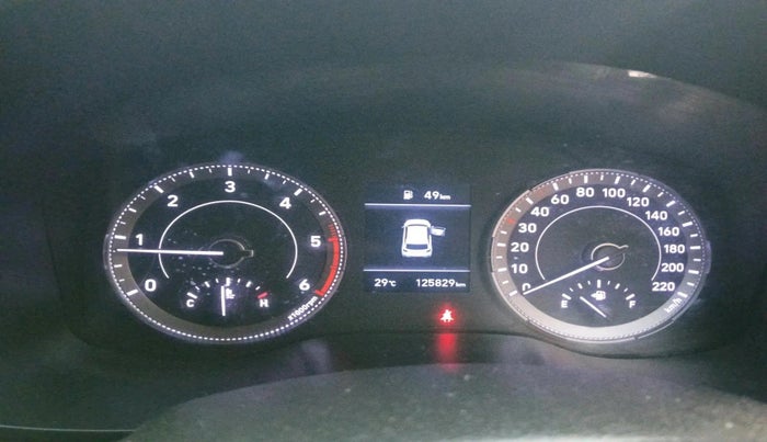 2019 Hyundai VENUE SX(O) 1.4 CRDI, Diesel, Manual, 1,25,829 km, interior