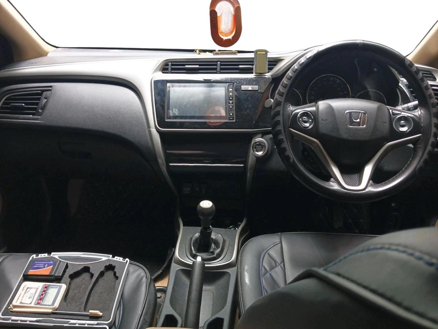 2021 Honda City 1.5L I-VTEC V MT 4TH GEN, Petrol, Manual, 33,533 km, interior