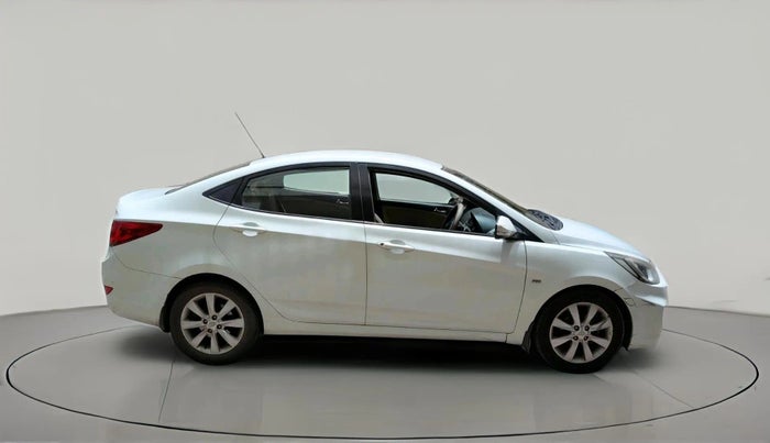 2013 Hyundai Verna FLUIDIC 1.6 CRDI SX, Diesel, Manual, 1,43,488 km, exterior