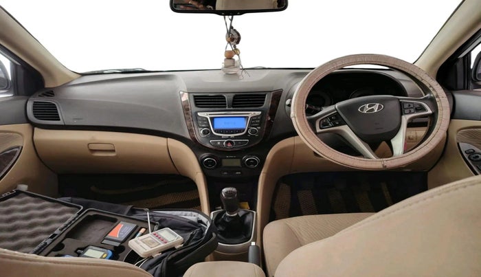 2013 Hyundai Verna FLUIDIC 1.6 CRDI SX, Diesel, Manual, 1,43,488 km, interior