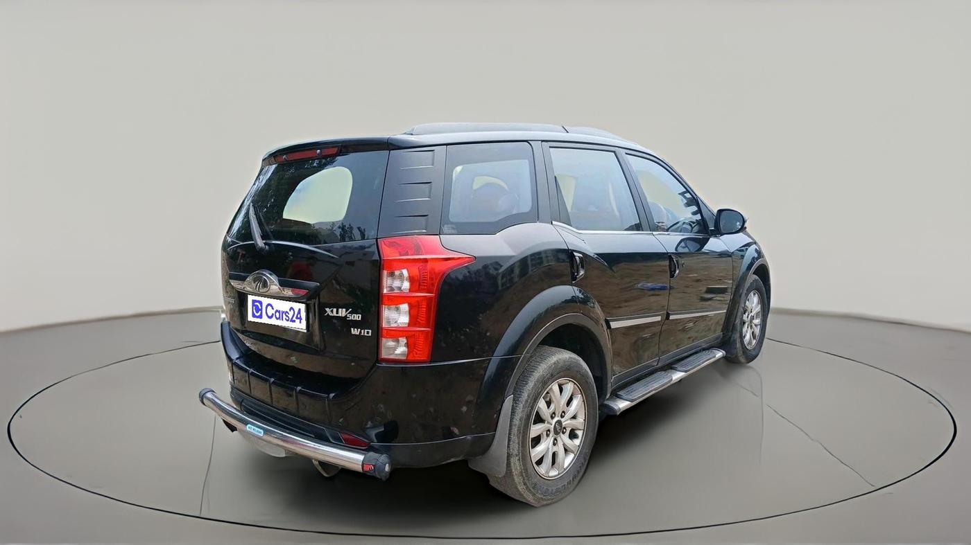 2016 Mahindra XUV500 W10 1.99, Diesel, Manual, 84,726 km, exterior