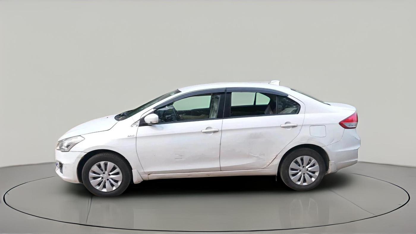 2015 Maruti Ciaz VDI, Diesel, Manual, 1,17,168 km, exterior