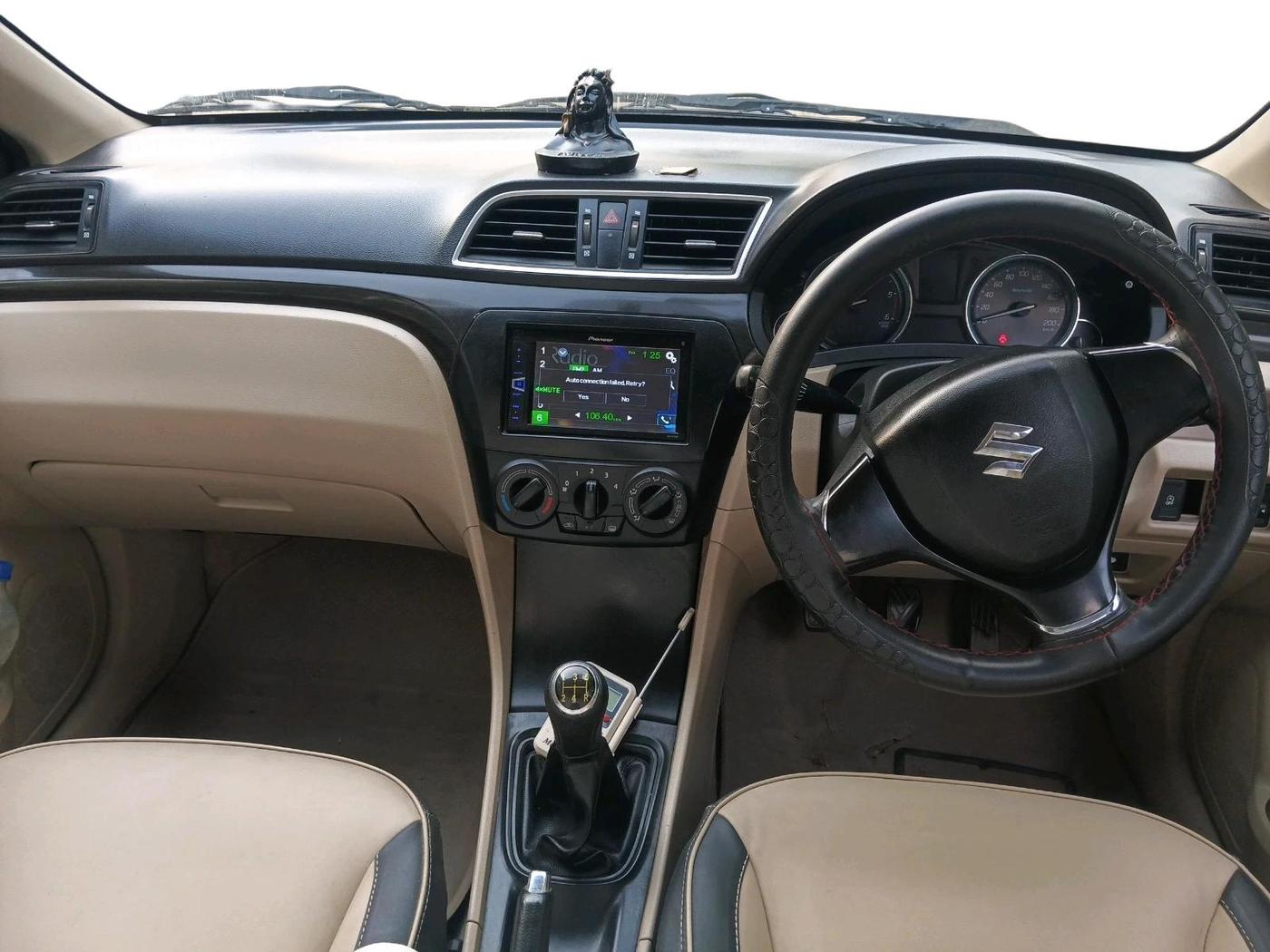 2015 Maruti Ciaz VDI, Diesel, Manual, 1,17,168 km, interior