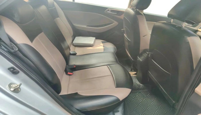 2019 Hyundai Elite i20 MAGNA PLUS 1.2, Petrol, Manual, 74,252 km, interior