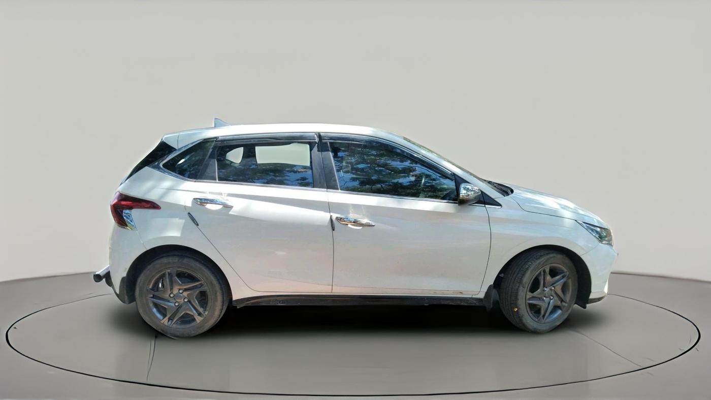 2023 Hyundai NEW I20 SPORTZ 1.2 MT, Petrol, Manual, 39,804 km, exterior