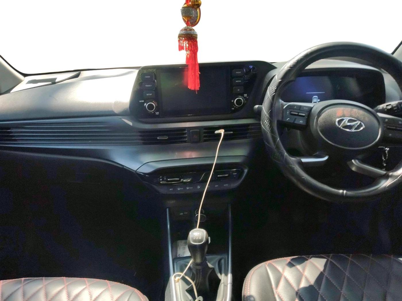 2023 Hyundai NEW I20 SPORTZ 1.2 MT, Petrol, Manual, 39,804 km, interior