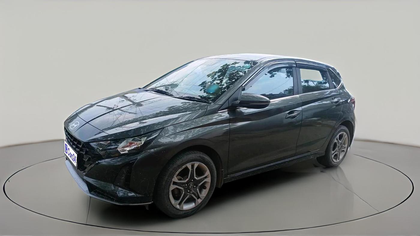 2024 Hyundai NEW I20 SPORTZ 1.2 MT, Petrol, Manual, 32,402 km, exterior