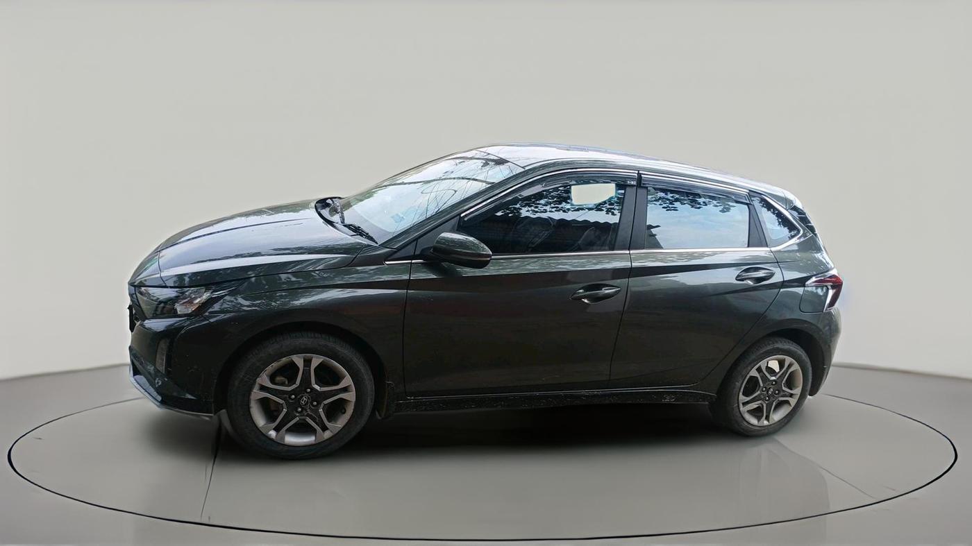 2024 Hyundai NEW I20 SPORTZ 1.2 MT, Petrol, Manual, 32,402 km, exterior