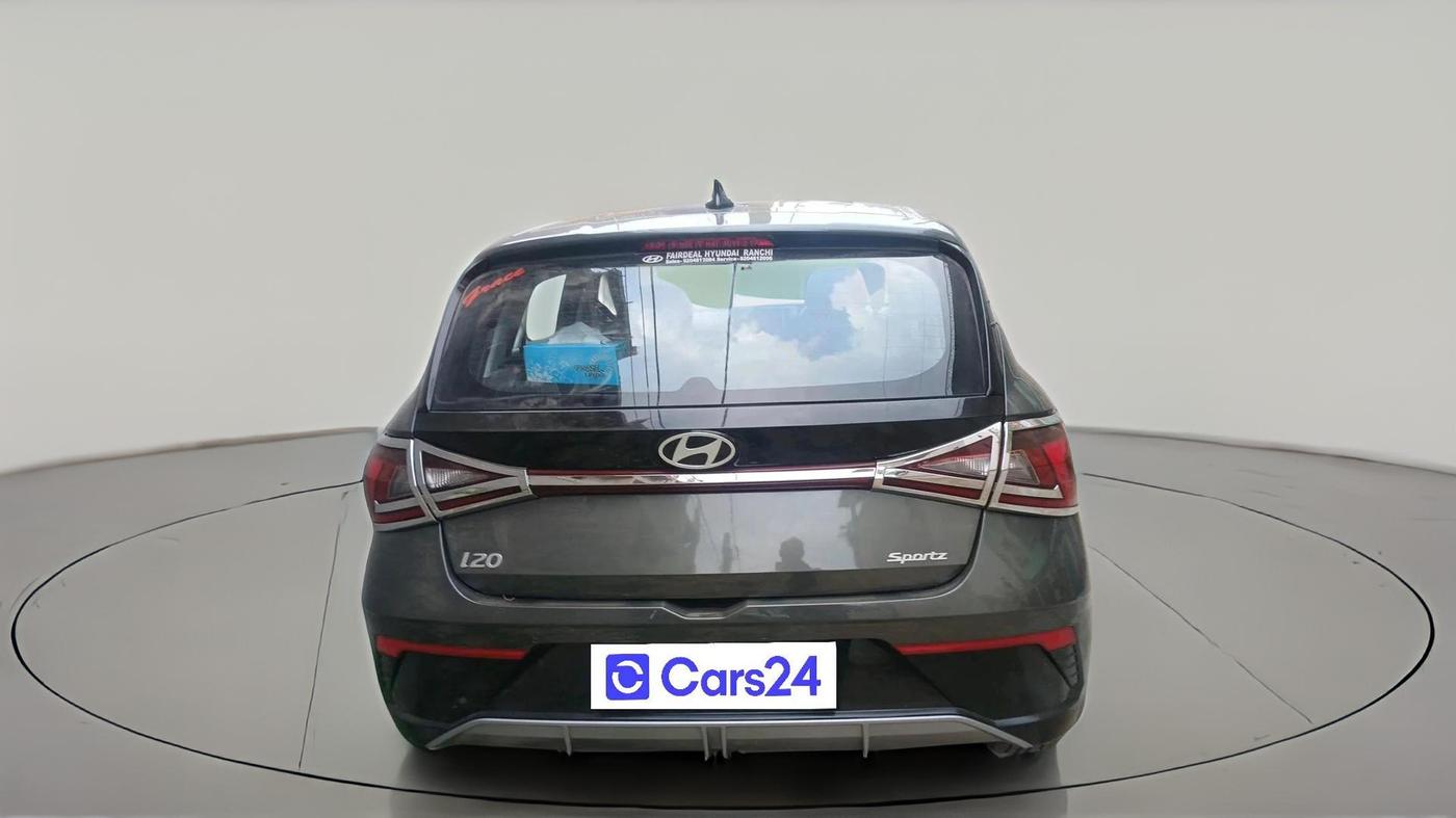 2024 Hyundai NEW I20 SPORTZ 1.2 MT, Petrol, Manual, 32,402 km, exterior