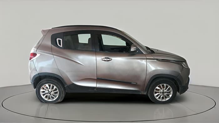 2016 Mahindra Kuv100 K4 6 STR, Petrol, Manual, 2,20,067 km, exterior