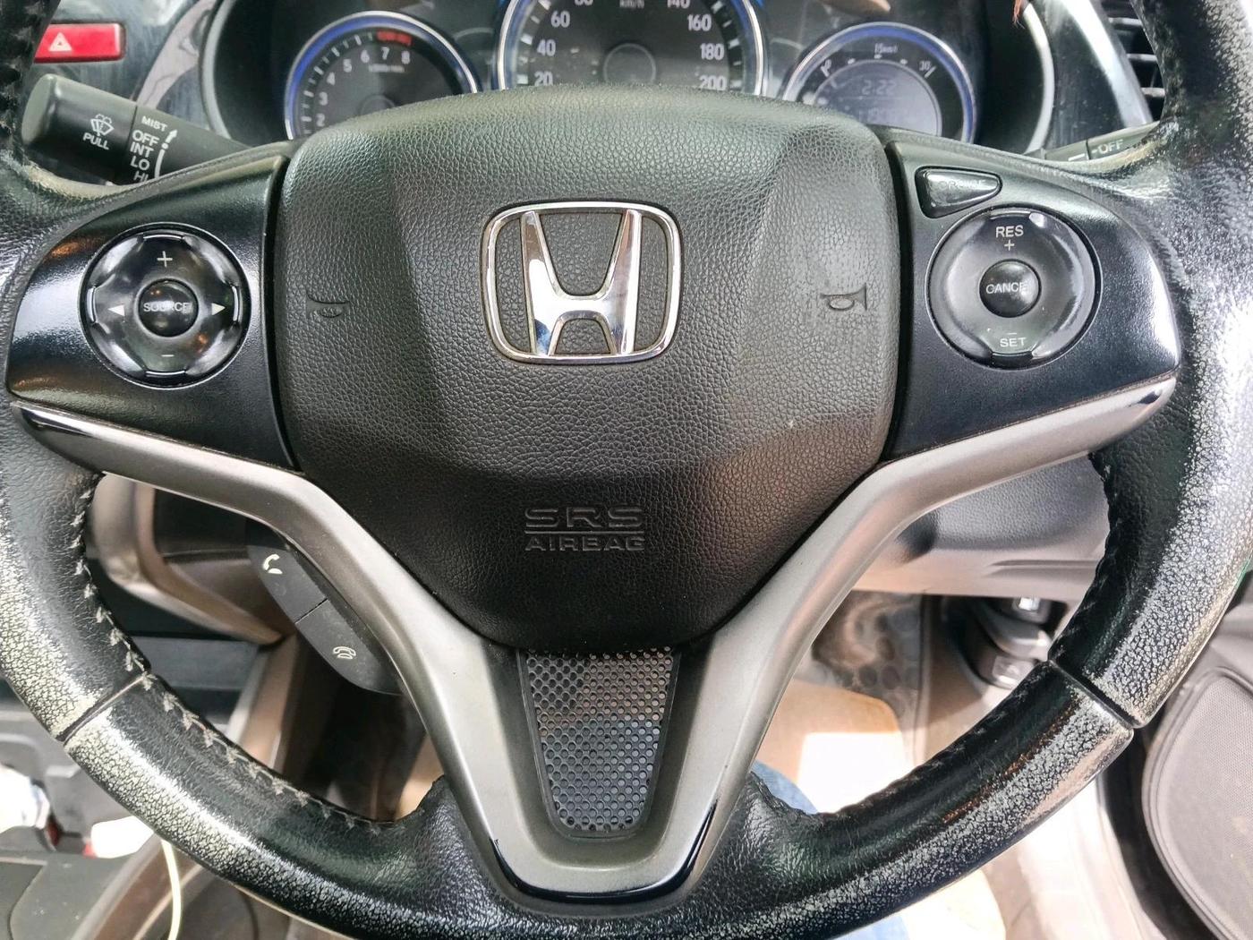2015 Honda City 1.5L I-VTEC VX, Petrol, Manual, 1,19,068 km, interior