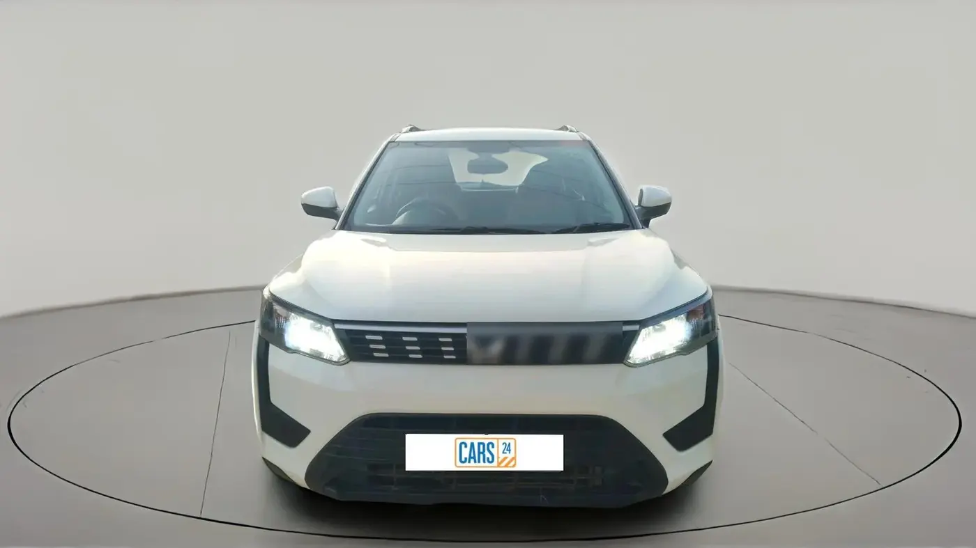 2023 Mahindra XUV300 W6 1.5 Sunroof Diesel, Diesel, Manual, 47,066 km, exterior