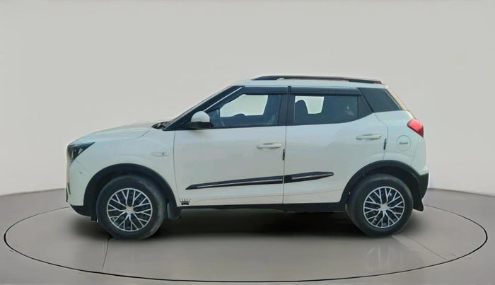 2023 Mahindra XUV300 W6 1.5 Sunroof Diesel, Diesel, Manual, 47,066 km, exterior