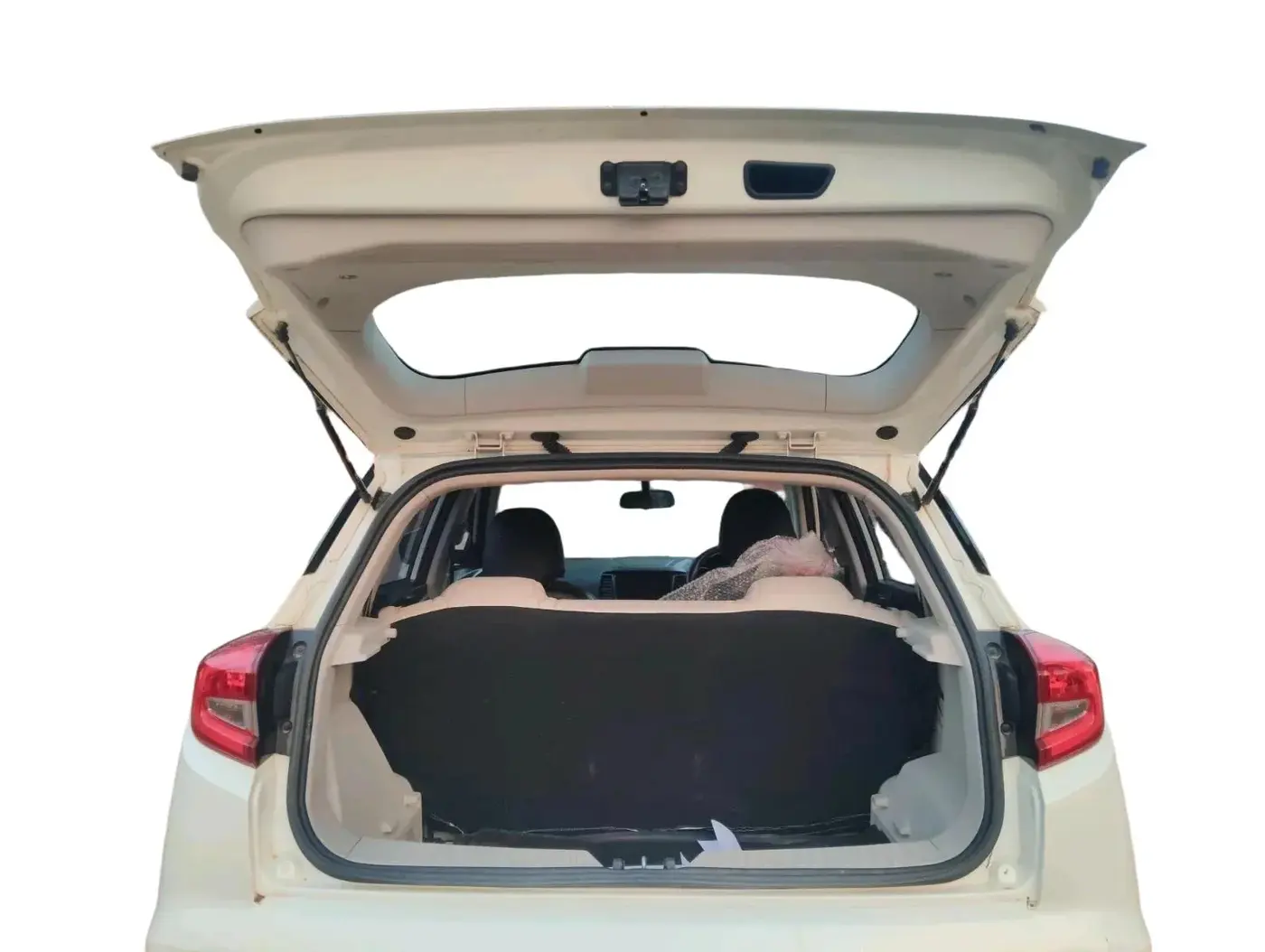 2023 Mahindra XUV300 W6 1.5 Sunroof Diesel, Diesel, Manual, 47,066 km, exterior
