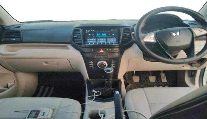 2023 Mahindra XUV300 W6 1.5 Sunroof Diesel, Diesel, Manual, 47,066 km, interior