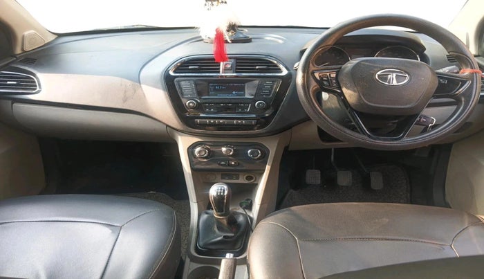 2018 Tata Tiago XZ PETROL, Petrol, Manual, 85,456 km, interior