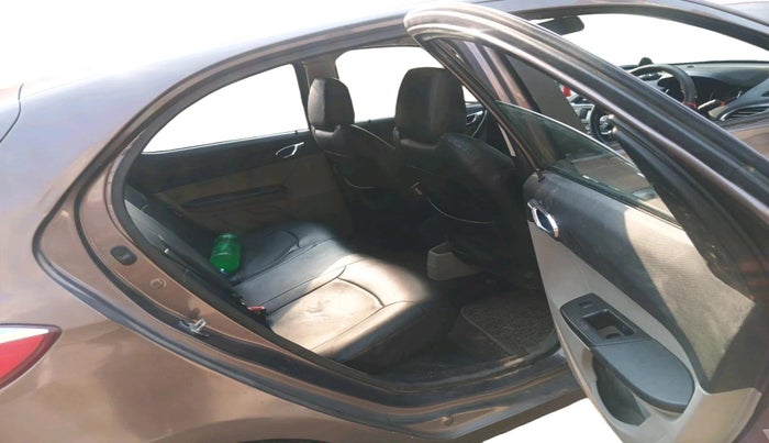 2018 Tata Tiago XZ PETROL, Petrol, Manual, 85,456 km, interior