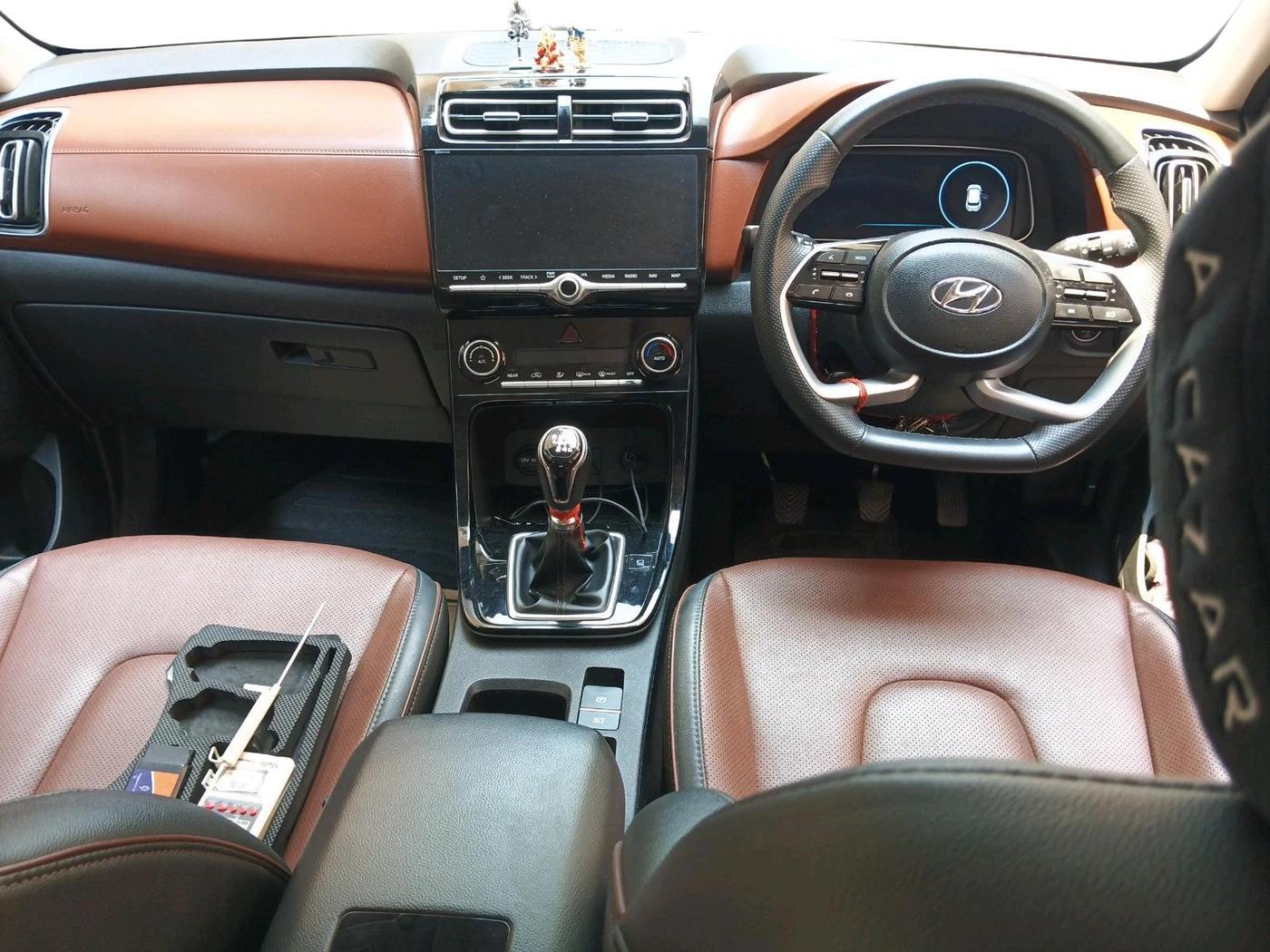 2022 Hyundai ALCAZAR PLATINUM 2.0 MT 7STR, Petrol, Manual, 34,047 km, interior