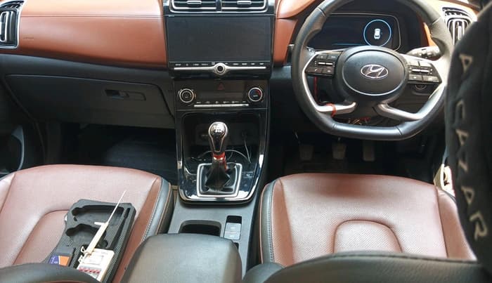 2022 Hyundai ALCAZAR PLATINUM 2.0 MT 7STR, Petrol, Manual, 34,047 km, interior