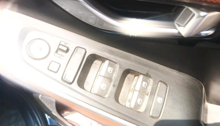 2022 Hyundai ALCAZAR PLATINUM 2.0 MT 7STR, Petrol, Manual, 34,047 km, interior