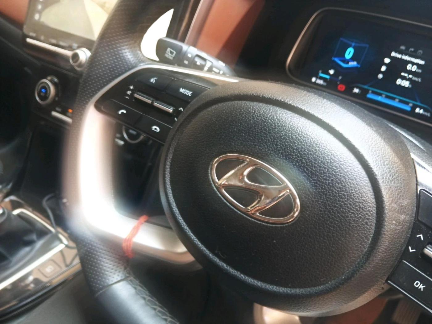 2022 Hyundai ALCAZAR PLATINUM 2.0 MT 7STR, Petrol, Manual, 34,047 km, interior