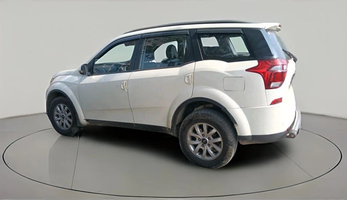 2019 Mahindra XUV500 W9, Diesel, Manual, 99,792 km, exterior