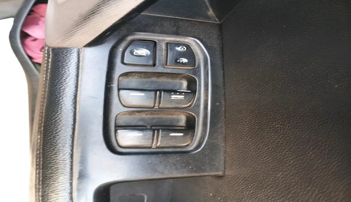 2016 Hyundai Creta SX (O) 1.6 DIESEL, Diesel, Manual, 1,57,237 km, interior