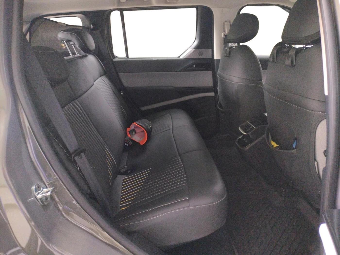 2026 Tata Sierra Adventure 1.5 Revotron DCA, Petrol, Automatic, 4,104 km, interior
