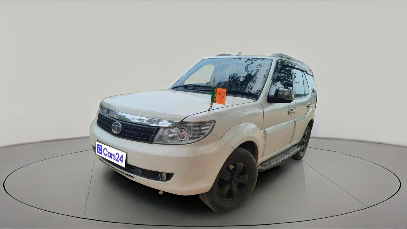 2014 Tata Safari Storme 2.2 VX 4X2, Diesel, Manual, 1,35,042 km, exterior