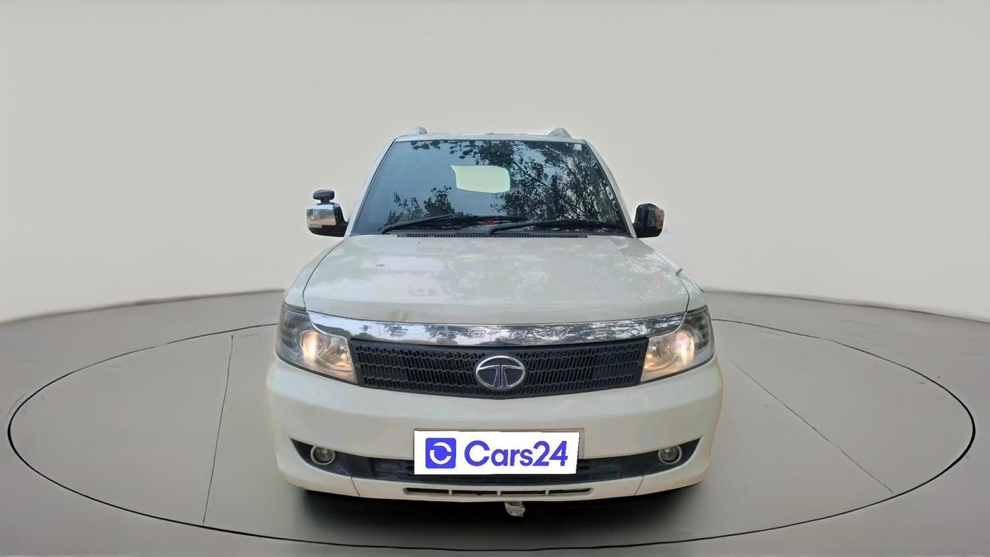 2014 Tata Safari Storme 2.2 VX 4X2, Diesel, Manual, 1,35,042 km, exterior