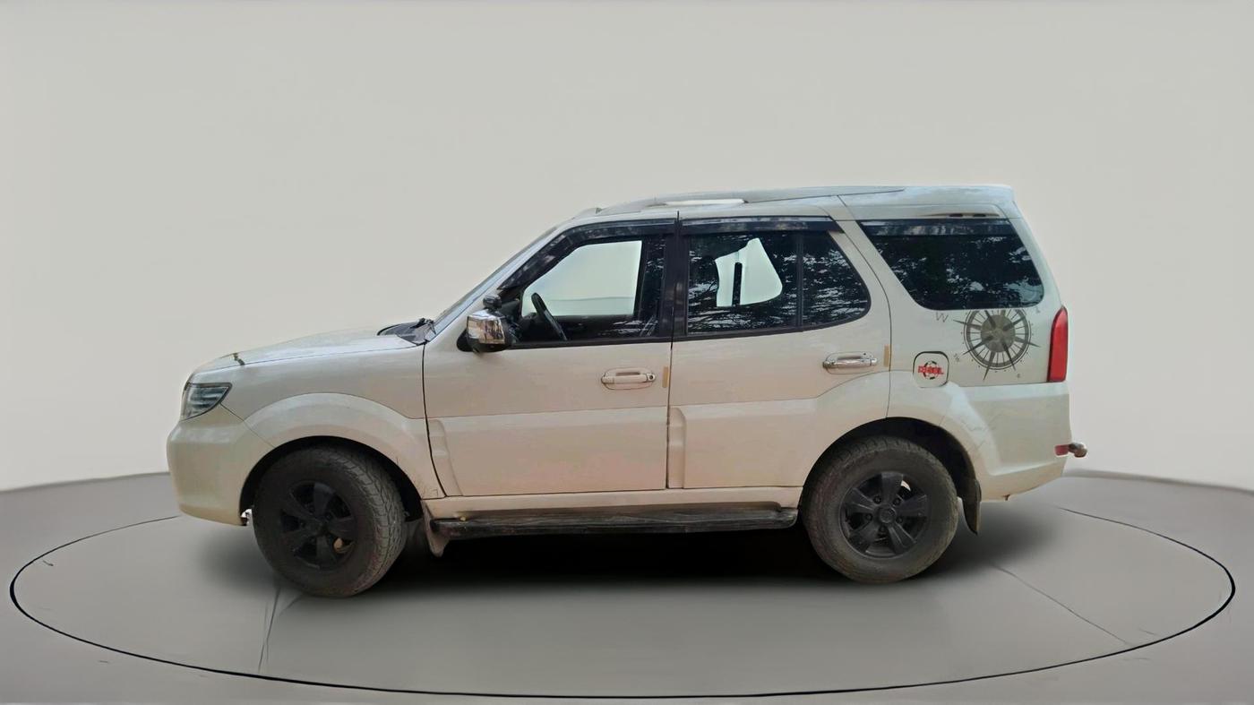 2014 Tata Safari Storme 2.2 VX 4X2, Diesel, Manual, 1,35,042 km, exterior