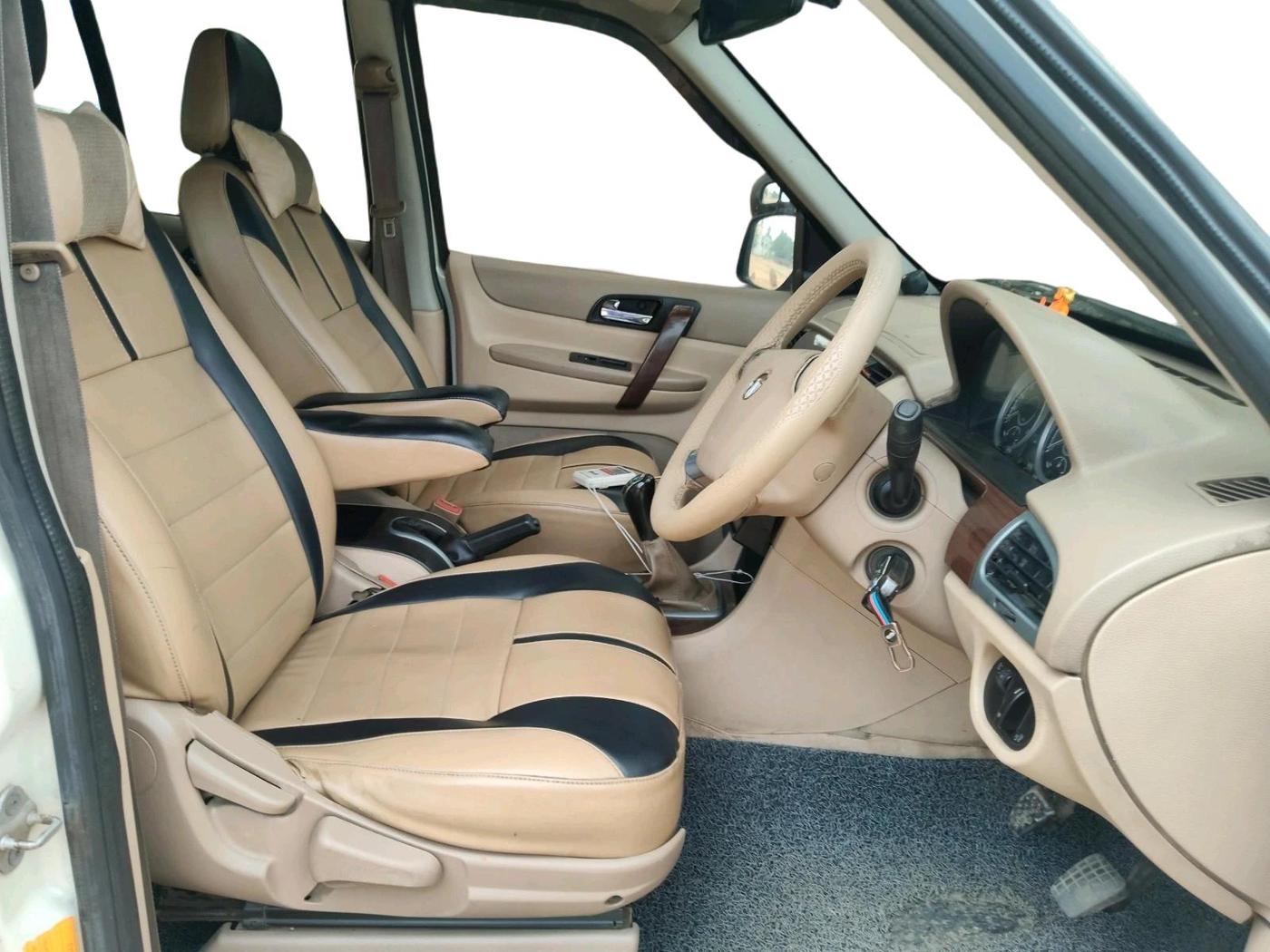 2014 Tata Safari Storme 2.2 VX 4X2, Diesel, Manual, 1,35,042 km, interior