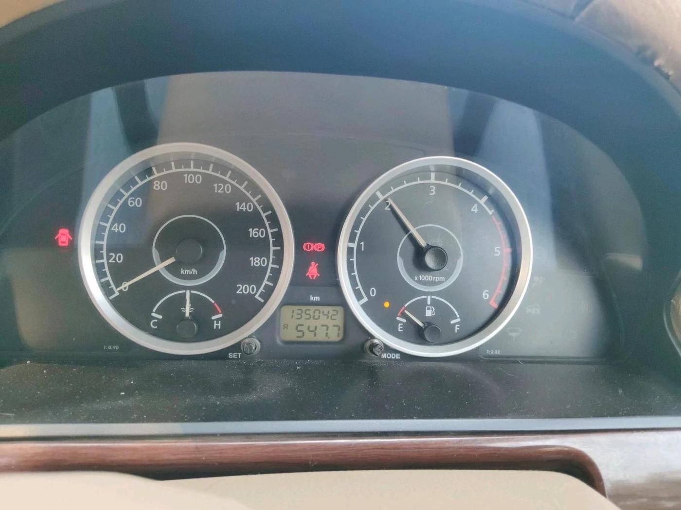 2014 Tata Safari Storme 2.2 VX 4X2, Diesel, Manual, 1,35,042 km, interior