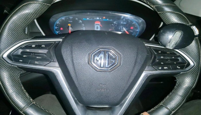 2020 MG HECTOR SHARP 2.0 DIESEL, Diesel, Manual, 1,30,491 km, interior