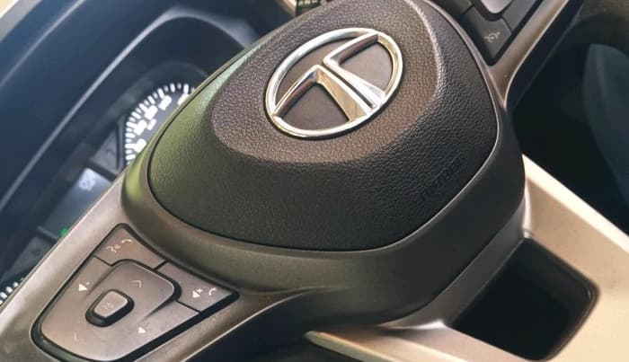 2022 Tata PUNCH ACCOMPLISHED MT, Petrol, Manual, 1,00,211 km, interior