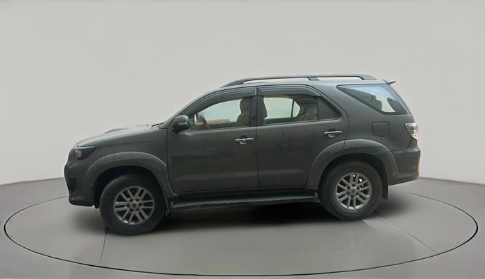 2013 Toyota Fortuner 3.0 4X2 AT, Diesel, Automatic, 1,13,150 km, exterior