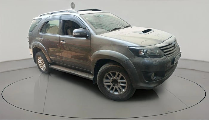 2013 Toyota Fortuner 3.0 4X2 AT, Diesel, Automatic, 1,13,150 km, exterior