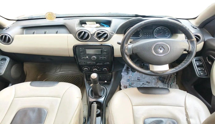 2014 Renault Duster 85 PS RXL PLUS DIESEL, Diesel, Manual, 1,00,902 km, interior