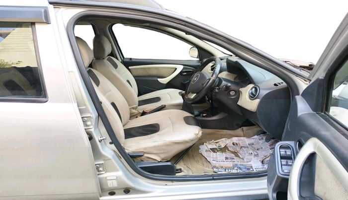 2014 Renault Duster 85 PS RXL PLUS DIESEL, Diesel, Manual, 1,00,902 km, interior