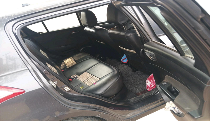 2015 Maruti Swift VXI, Petrol, Manual, 16,901 km, interior