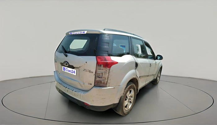 2014 Mahindra XUV500 W8, Diesel, Manual, 1,45,976 km, exterior