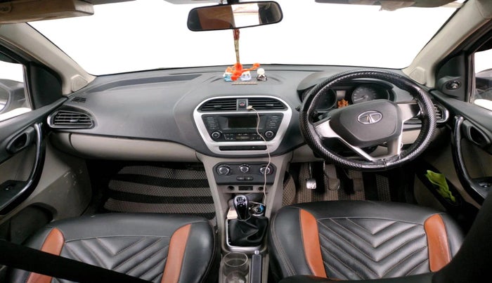 2016 Tata Tiago XT PETROL, Petrol, Manual, 1,10,803 km, interior
